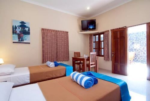 Lovina Oasis Hotel Buitenkant foto